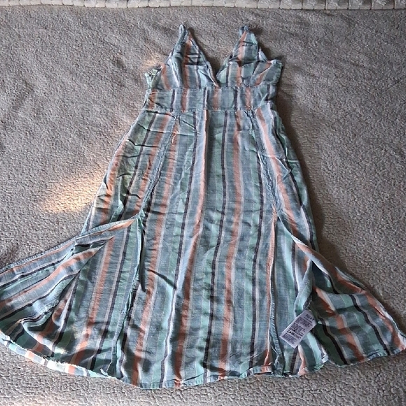 Roxy Striped Midi Dress in Green and Pink - Picture 4 of 6